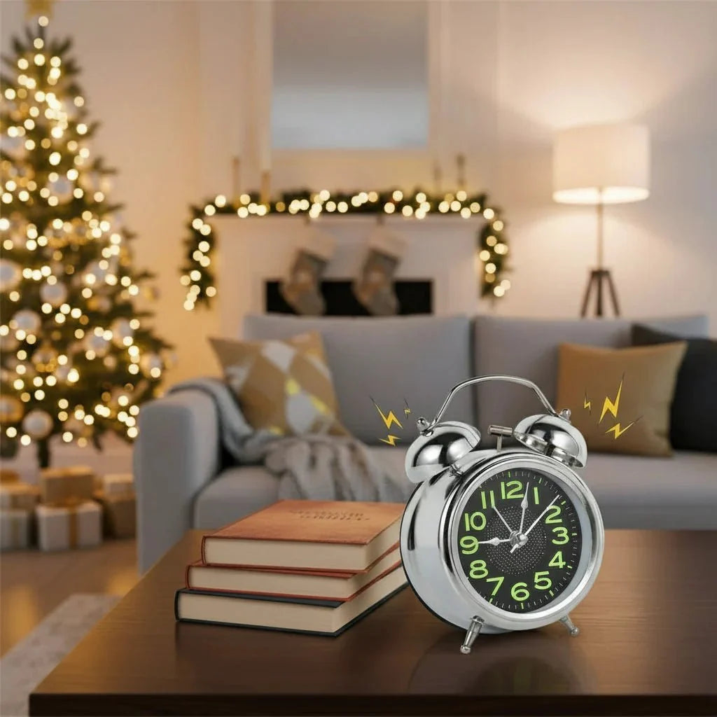 LOUDLUX – Extra loud retro double bell alarm clock for heavy sleepers