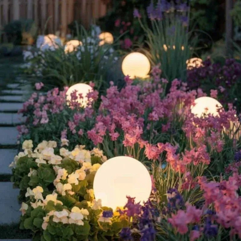 Spherical LED Outdoor Garden Lamp with 16 Colours and Remote