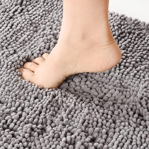 Soft Chenille Bath Mat with Memory Foam