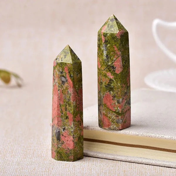 Natural Crystal Stone (50–60 mm)