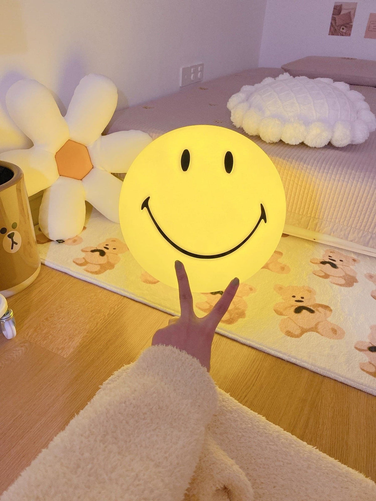 Cheerful Glow Night Light for Kids — Dimmable LED Yellow Lamp