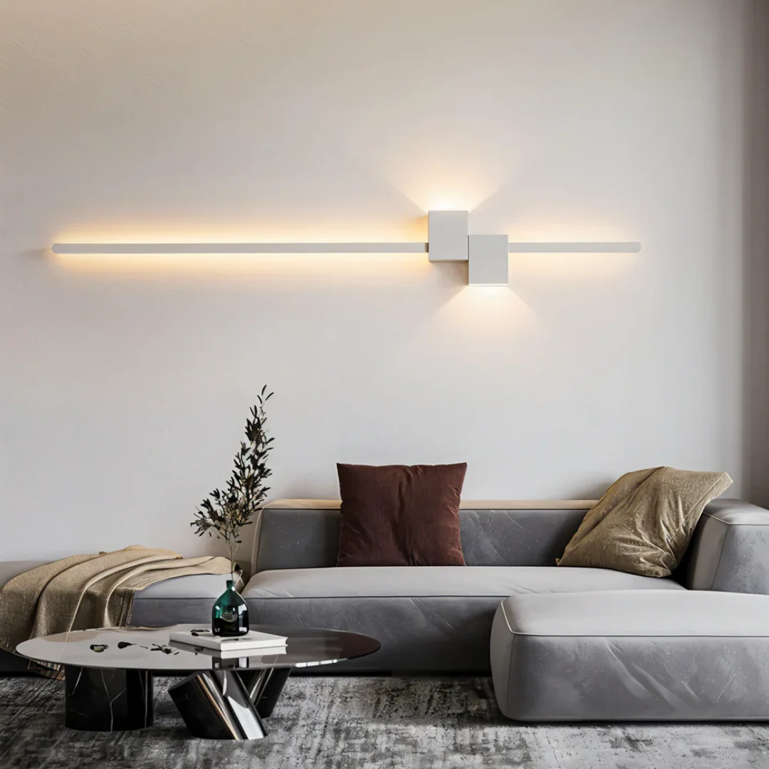 Minimalist LED Wall Light (62 cm)