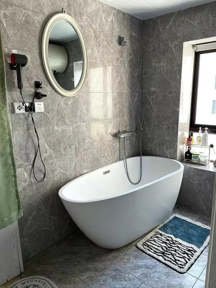 Bath Mat with Modern Pattern
