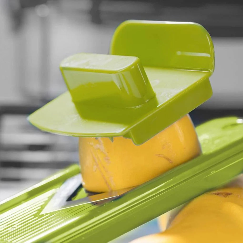 12-in-1 Multifunctional Vegetable Chopper