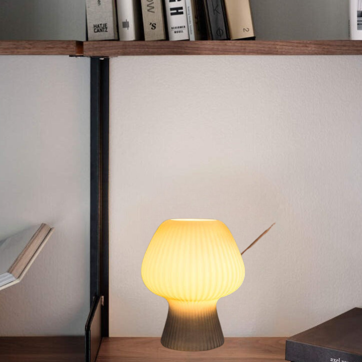 Glazen Paddenstoellamp Met Vintage Ribstructuur Voor Warme Rustige Sfeerverlichting