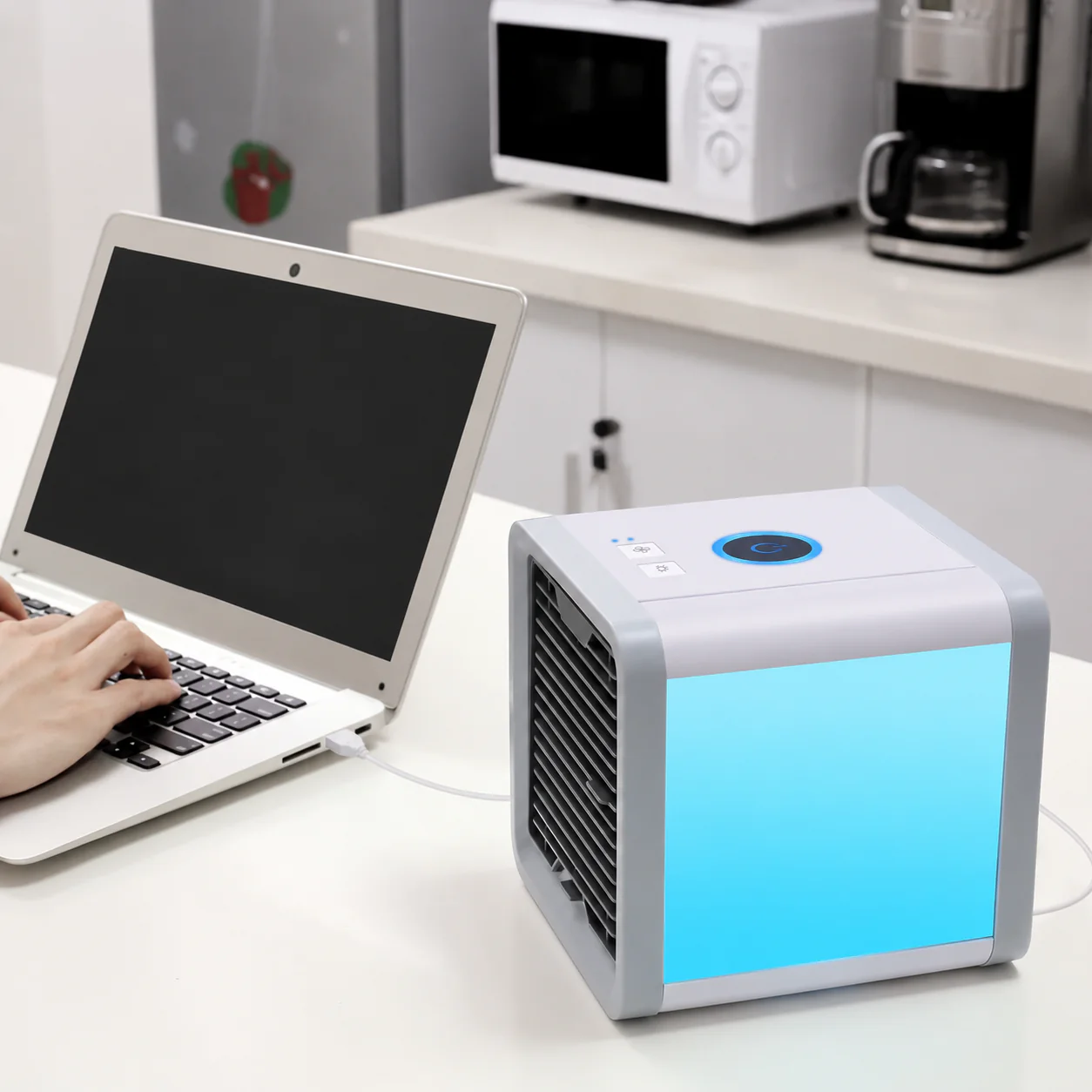 Portable Air Cooler with 500 mL Tank and 3 Fan Speeds