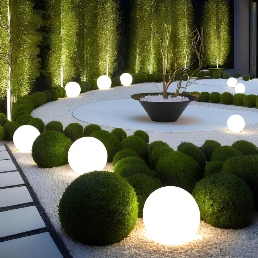 Spherical LED Outdoor Garden Lamp with 16 Colours and Remote