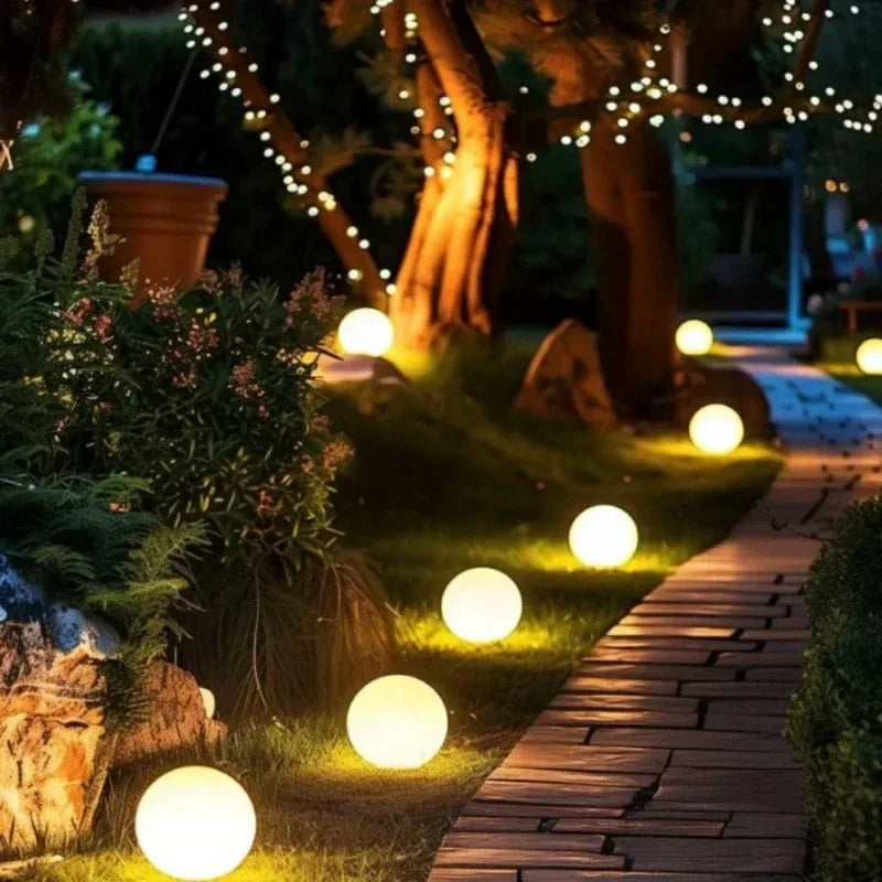 Spherical LED Outdoor Garden Lamp with 16 Colours and Remote