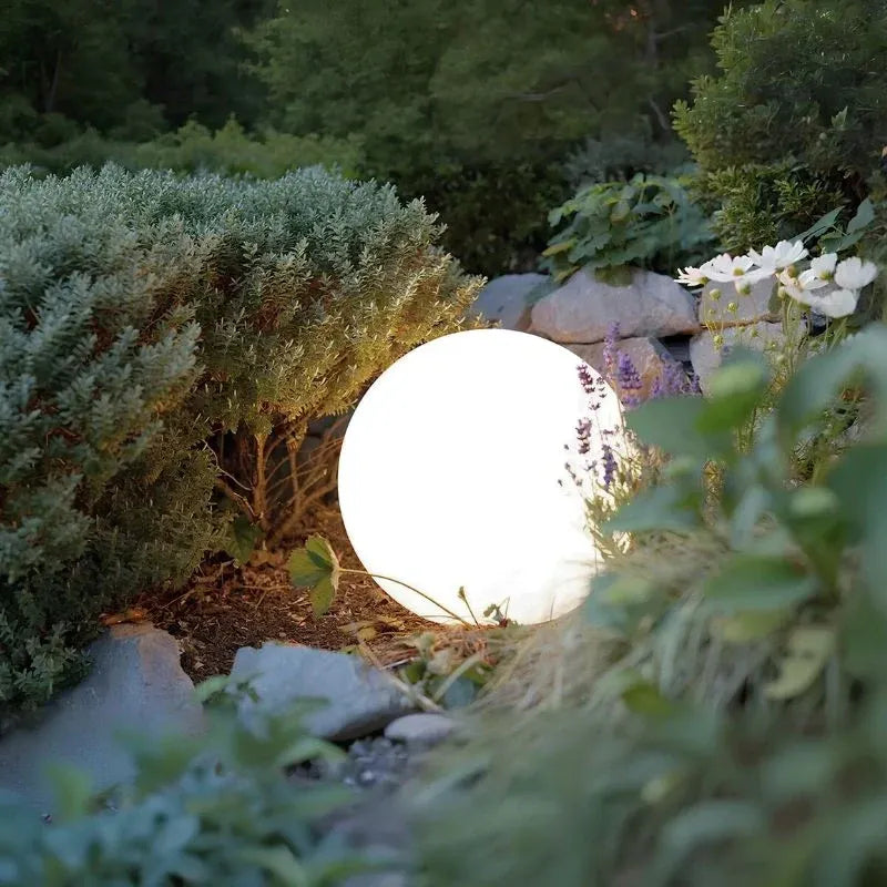 Spherical LED Outdoor Garden Lamp with 16 Colours and Remote