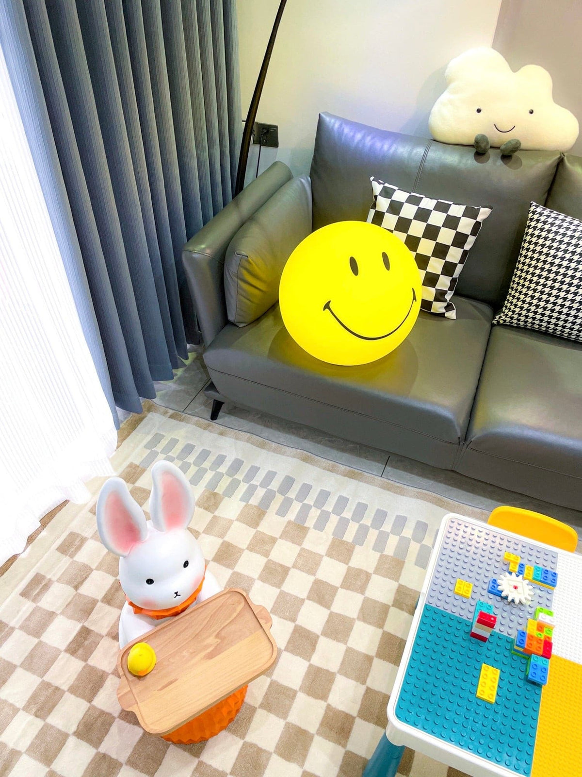 Cheerful Glow Night Light for Kids — Dimmable LED Yellow Lamp