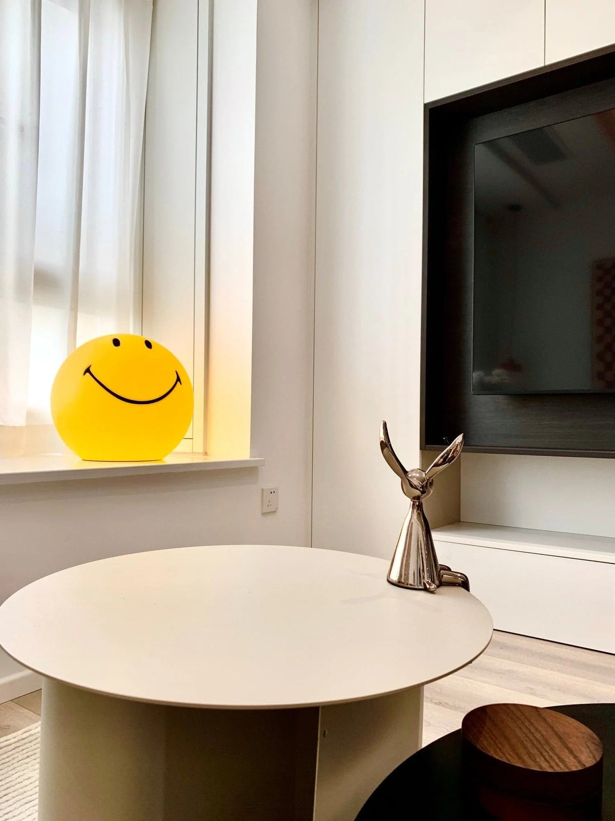 Cheerful Glow Night Light for Kids — Dimmable LED Yellow Lamp