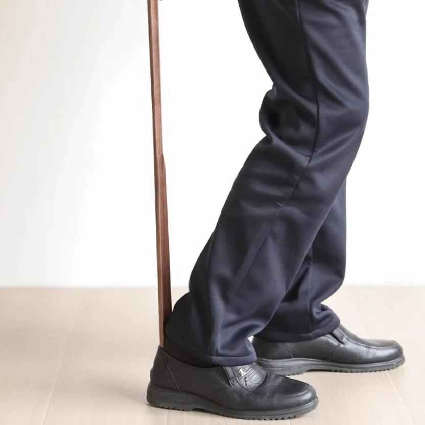 Long Magnetic Beechwood Shoehorn